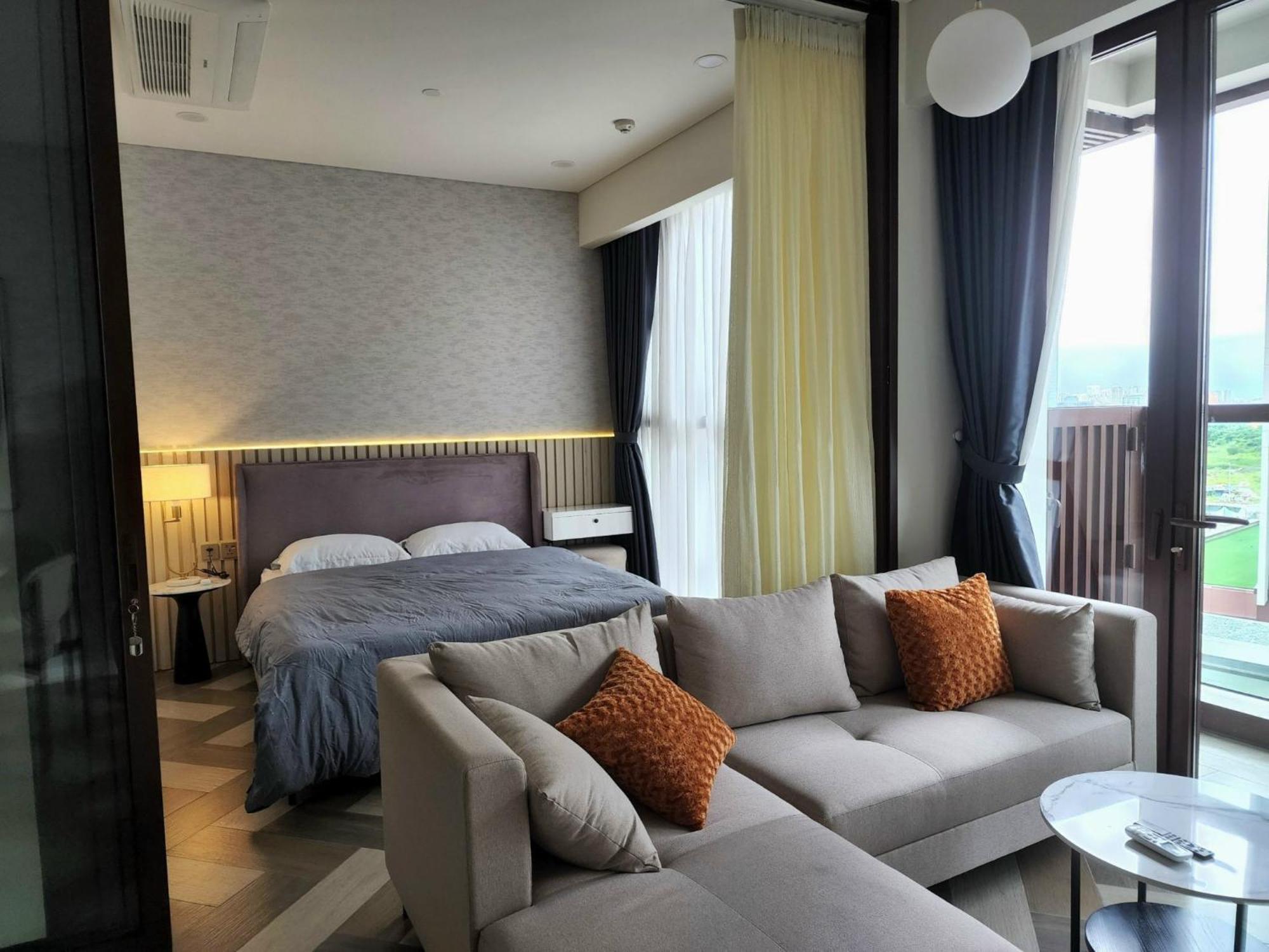 The Crest-Central Saigon Riverside -Free Pool-Gym-Sauna Room-Yoga Room Ho Chi Minh-staden Exteriör bild