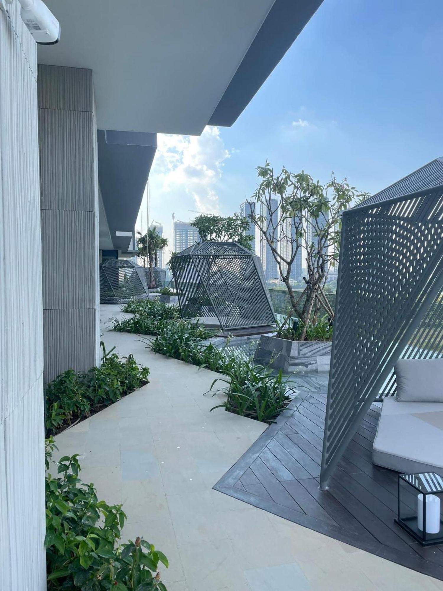 The Crest-Central Saigon Riverside -Free Pool-Gym-Sauna Room-Yoga Room Ho Chi Minh-staden Exteriör bild