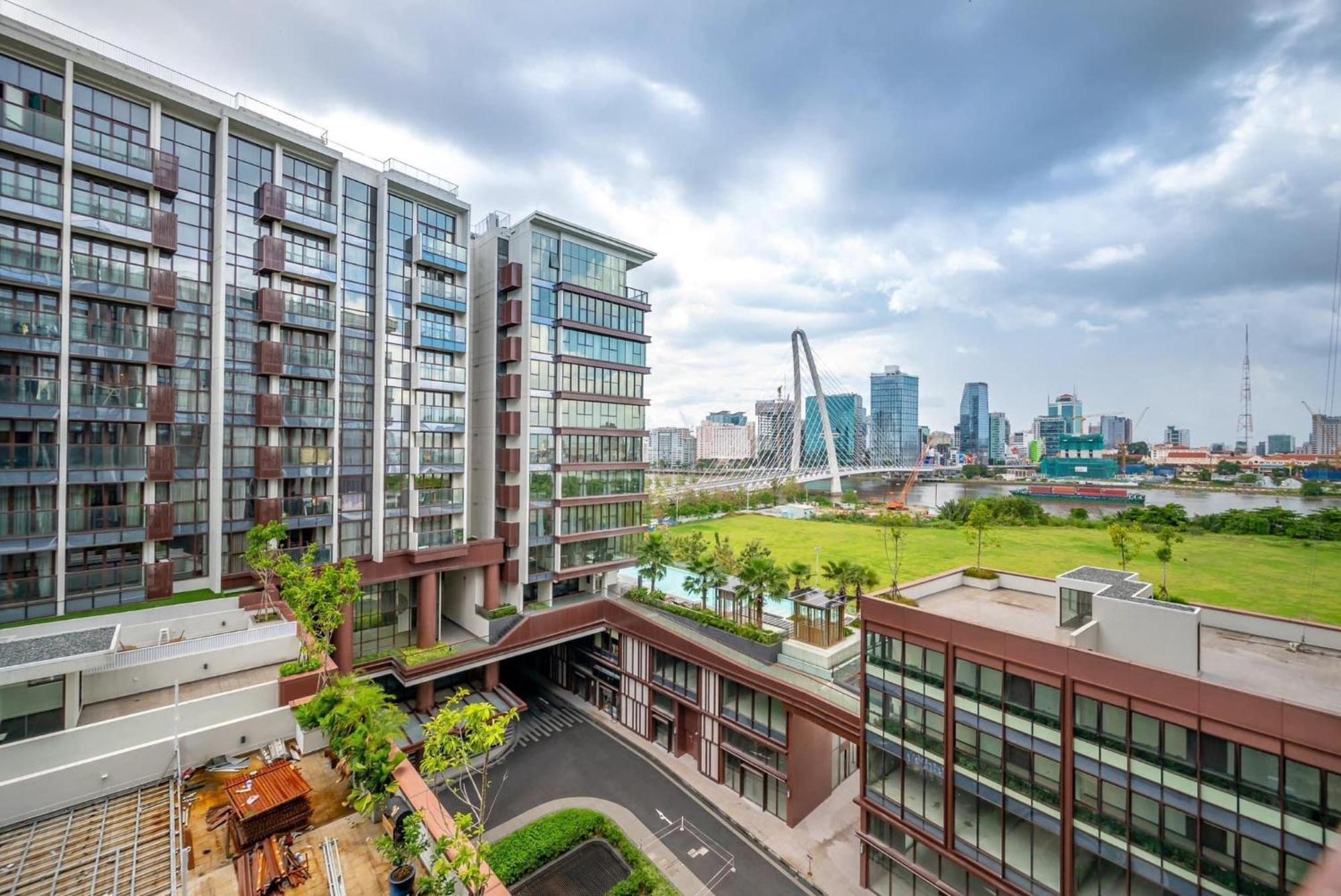 The Crest-Central Saigon Riverside -Free Pool-Gym-Sauna Room-Yoga Room Ho Chi Minh-staden Exteriör bild